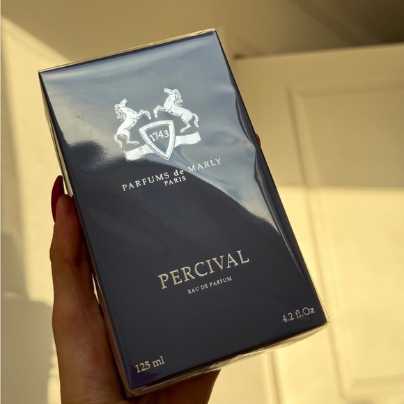 Set - Picture 3 of 3